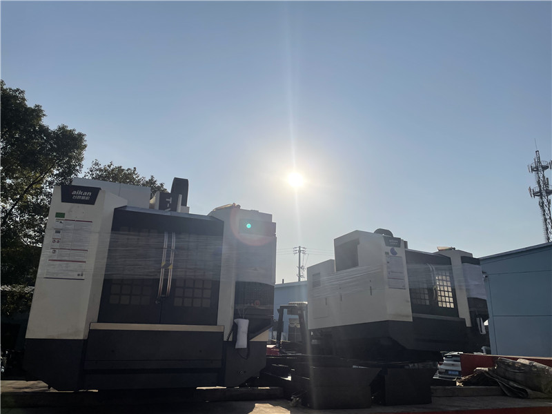 天輝新購2臺(tái)加工中心